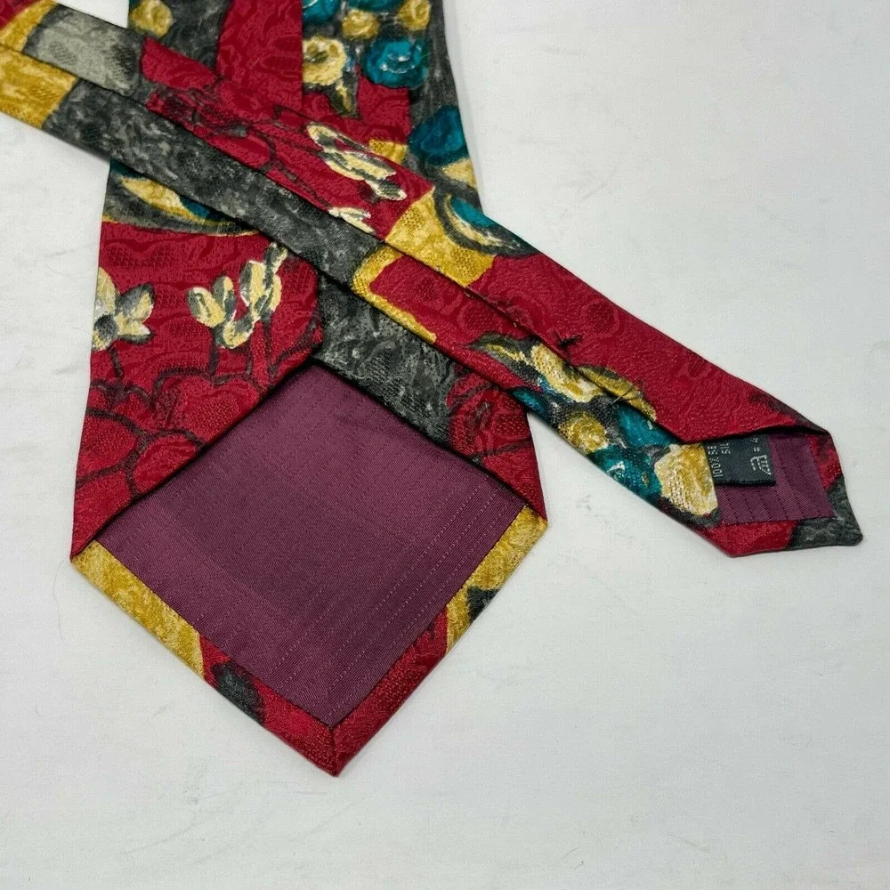 Ermenegildo Zegna 100% Silk Men's Neck Tie Floral & Geometric Red Z-792-200